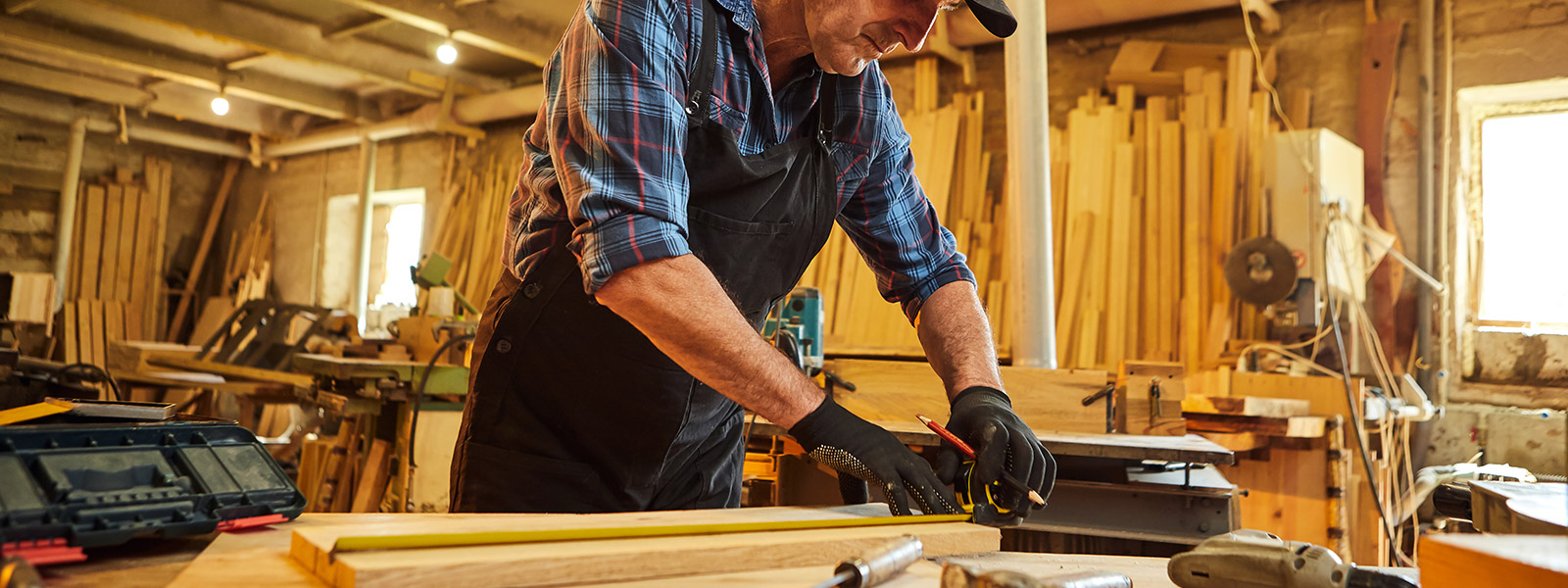 Craftsmanship at its Best: Carpentry Services in Dubai